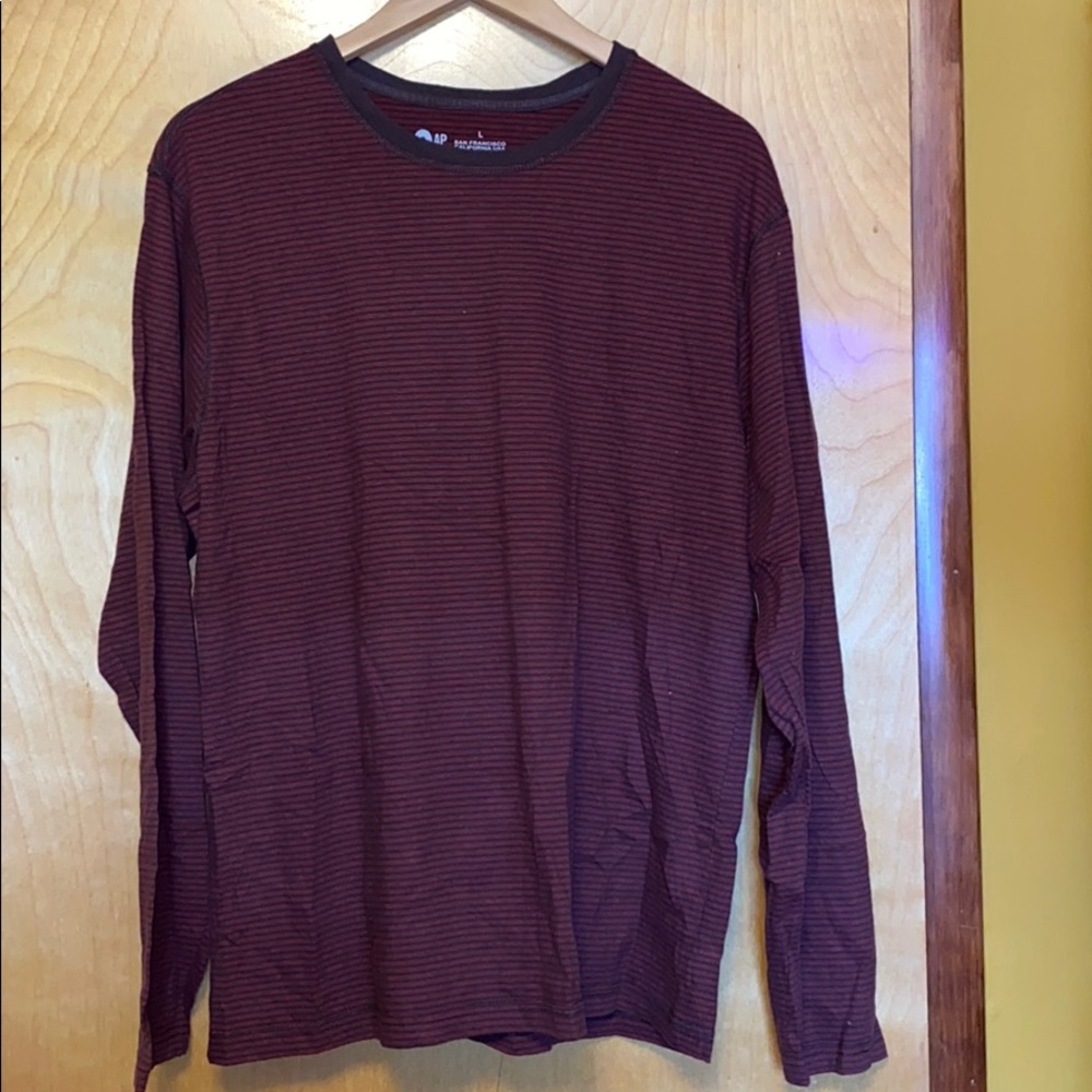 Long sleeve striped shirt